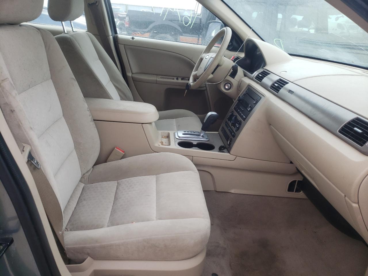 Photo 5 from auction – 2006 FORD FIVE HUNDR with VIN 1FAFP23106G121168