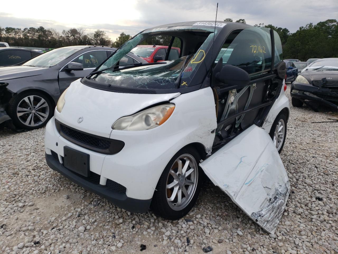 Photo 2 from auction – 2009 SMART FORTWO with VIN WMEEJ31X09K269926