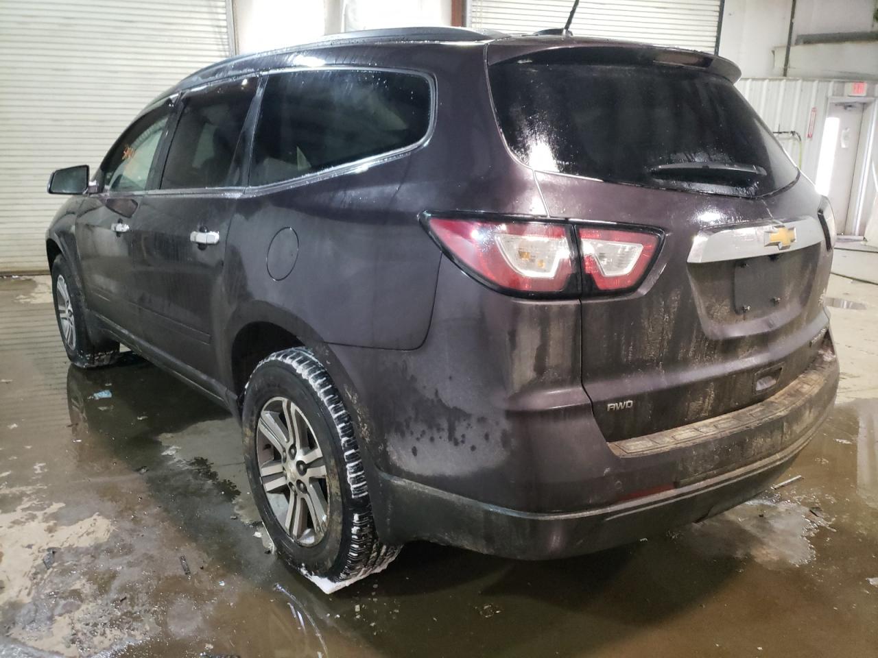 Photo 3 from auction – 2016 CHEVROLET TRAVERSE L with VIN 1GNKVHKD0GJ222638