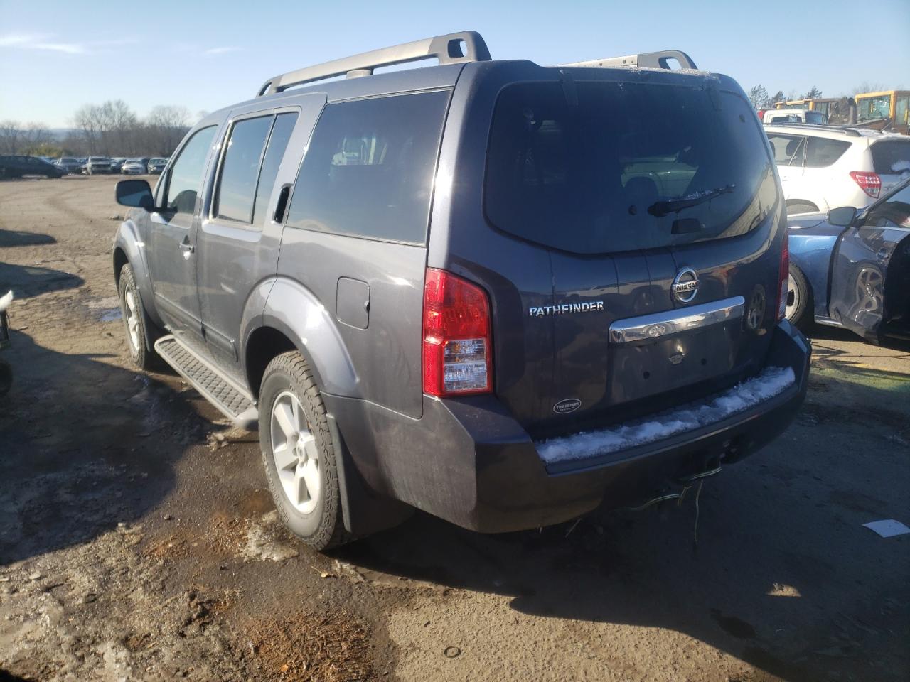 Photo 3 from auction – 2011 NISSAN PATHFINDER with VIN 5N1AR1NB6BC607916
