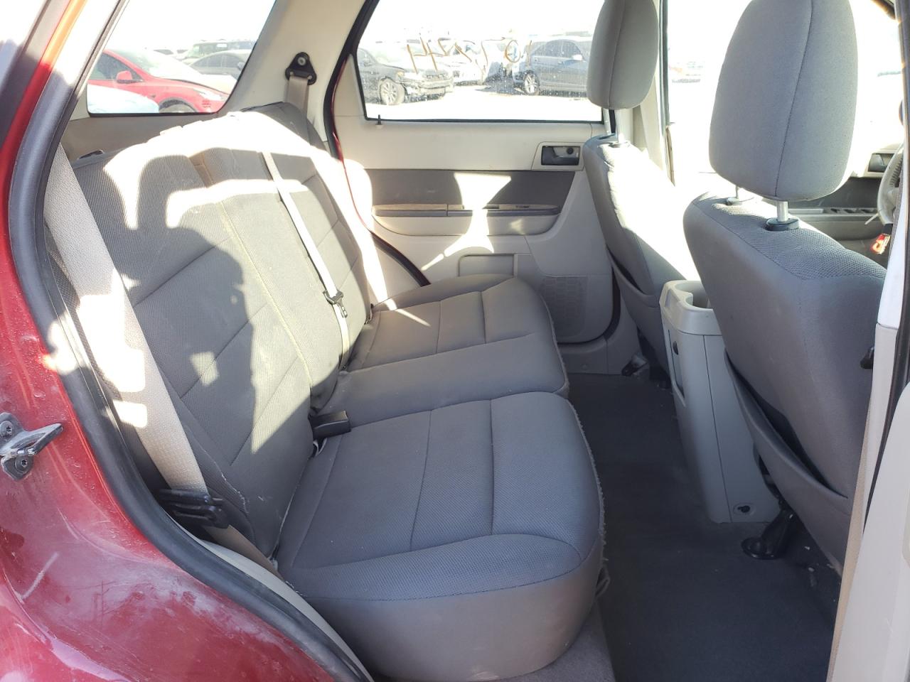 Photo 6 from auction – 2009 FORD ESCAPE with VIN 1FMCU93GX9KB93429