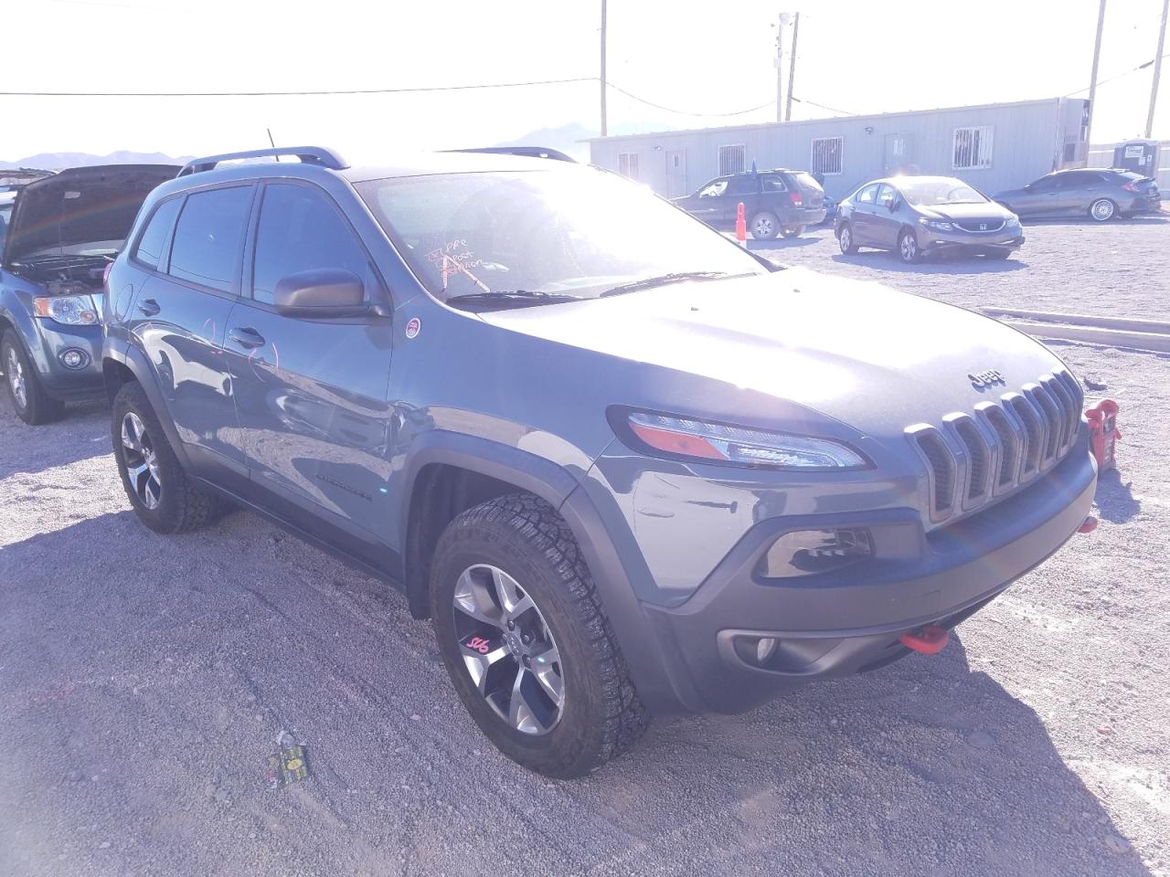 JEEP CHEROKEE T 2014 with VIN 1C4PJMBB0EW158764 - Photo from auction