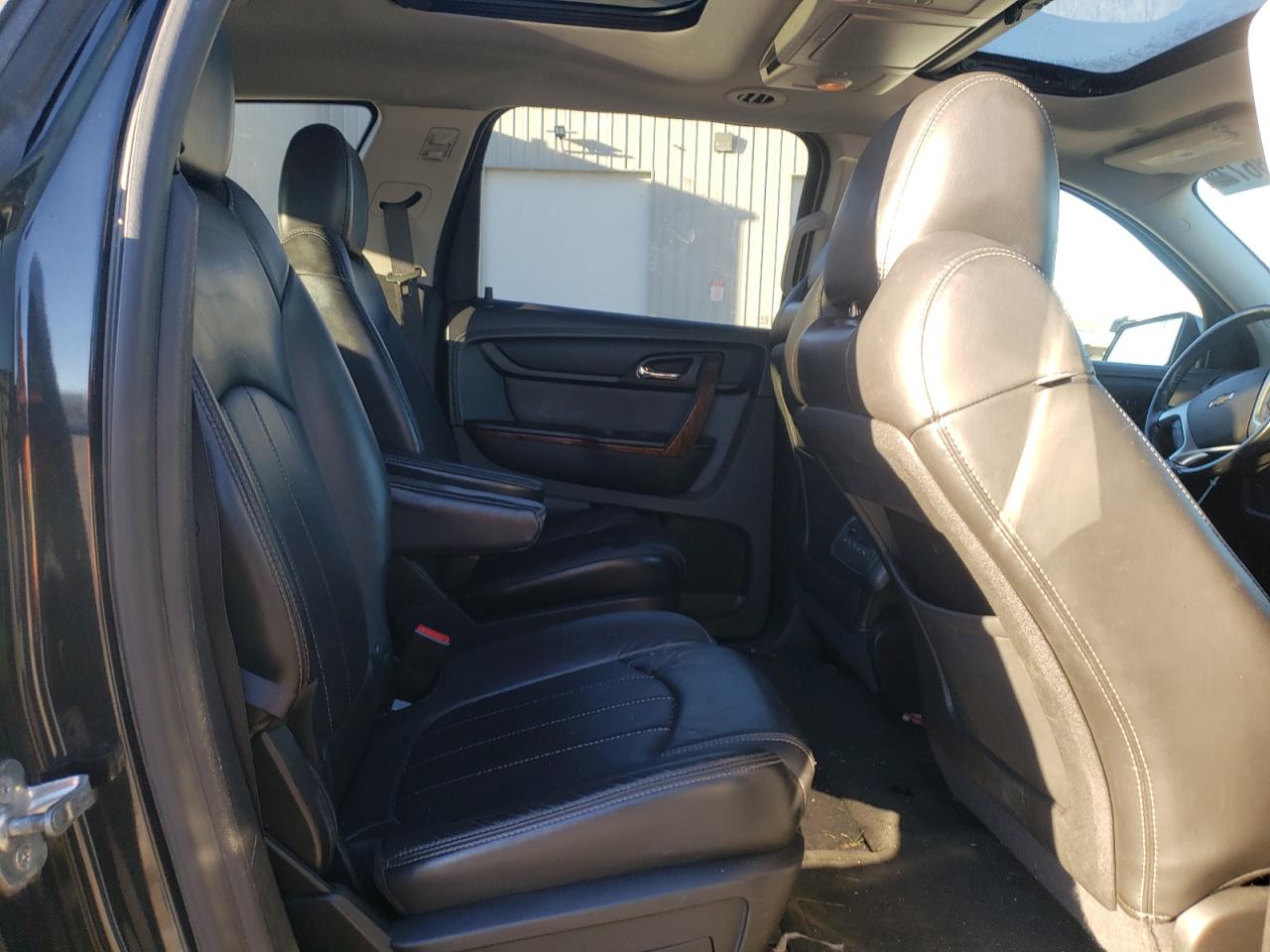 Photo 6 from auction – 2013 CHEVROLET TRAVERSE L with VIN 1GNKRLKD1DJ238138