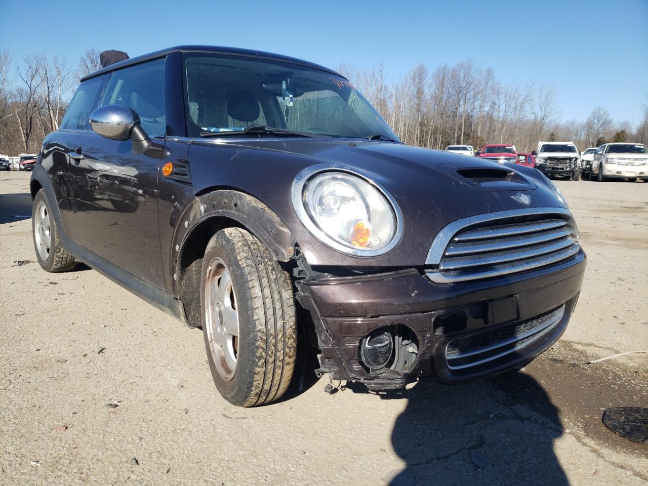 MINI COOPER 2011 with VIN WMWSU3C52BT091941 - Photo from auction
