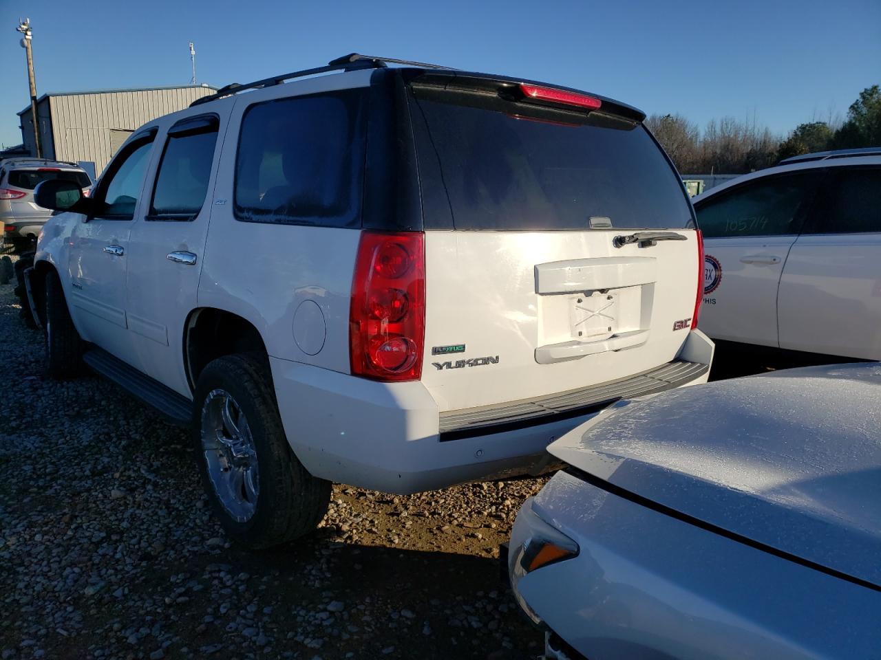 Photo 3 from auction – 2012 GMC YUKON with VIN 1GKS1CE03CR251860