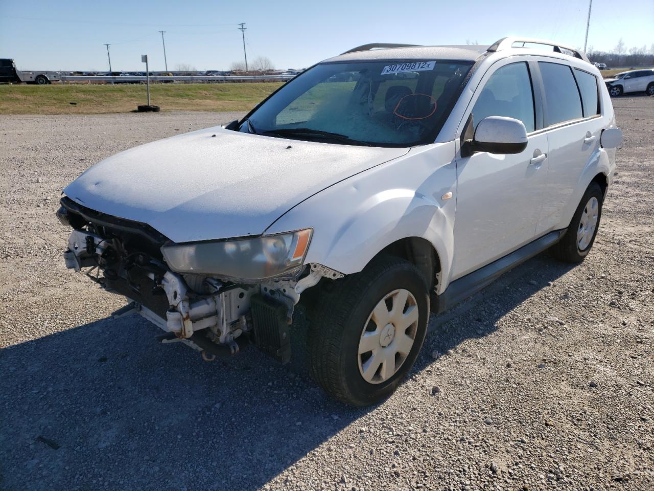 Photo 2 from auction – 2011 MITSUBISHI OUTLANDER with VIN JA4AS2AW5BU036334