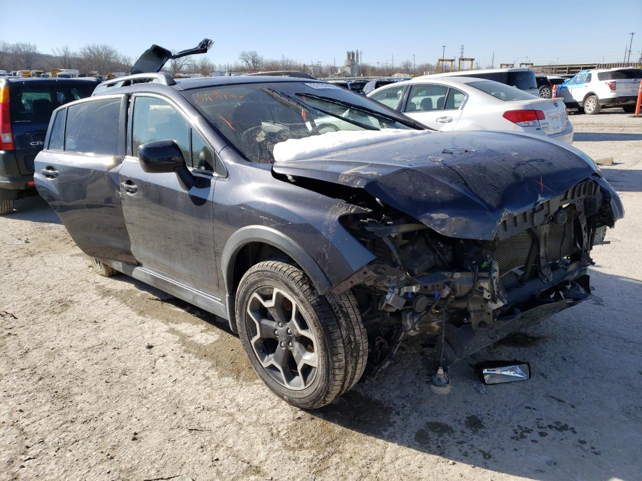 SUBARU XV CROSSTR 2014 with VIN JF2GPAKC3E8243996 - Photo from auction