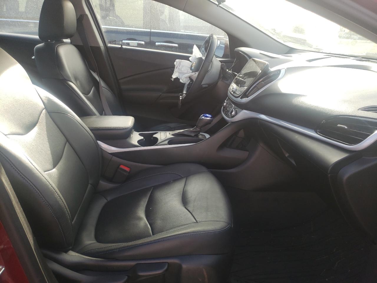 Photo 5 from auction – 2017 CHEVROLET VOLT LT with VIN 1G1RA6S57HU109083