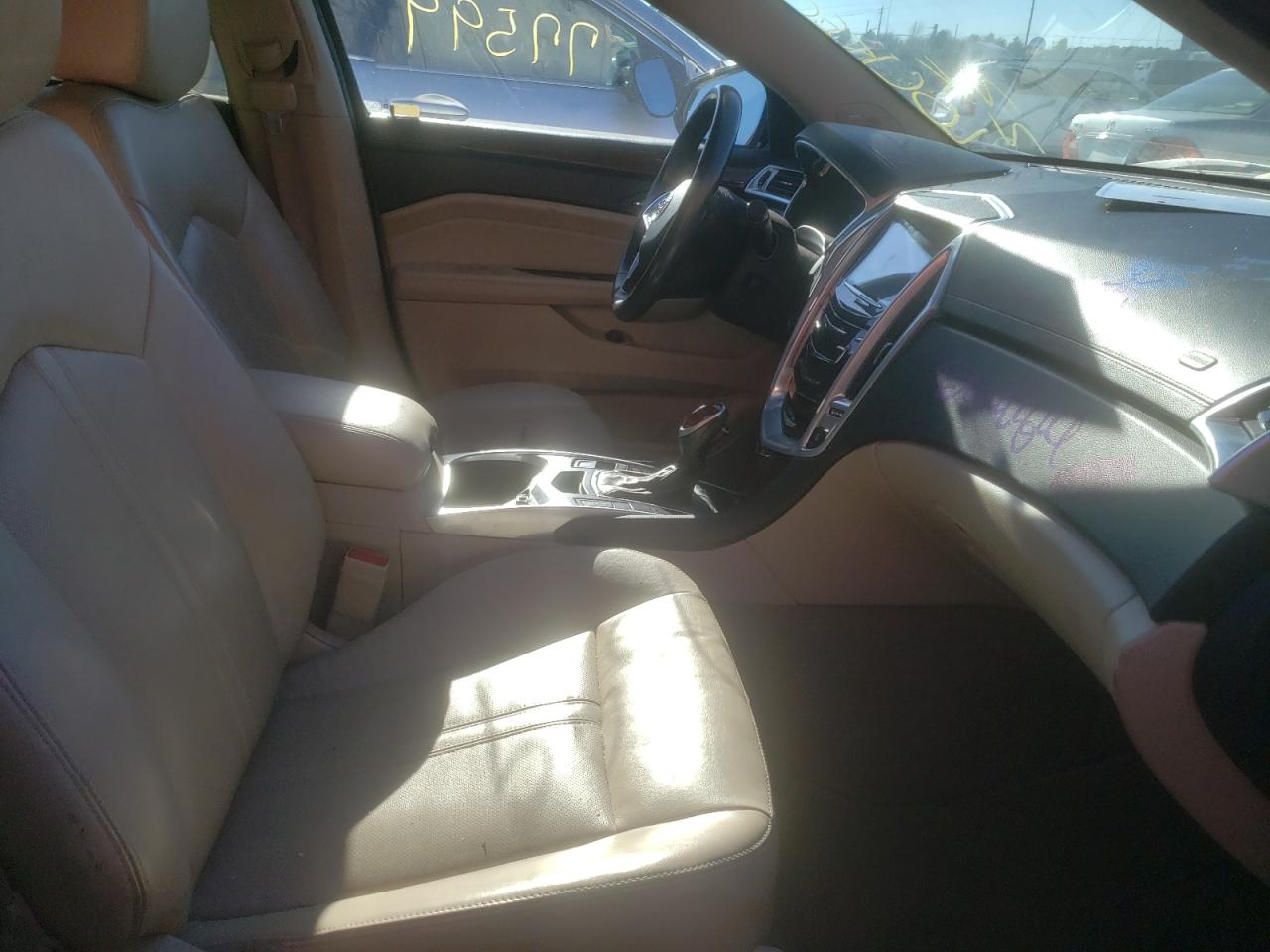 Photo 5 from auction – 2013 CADILLAC SRX PREMIU with VIN 3GYFNEE35DS563369