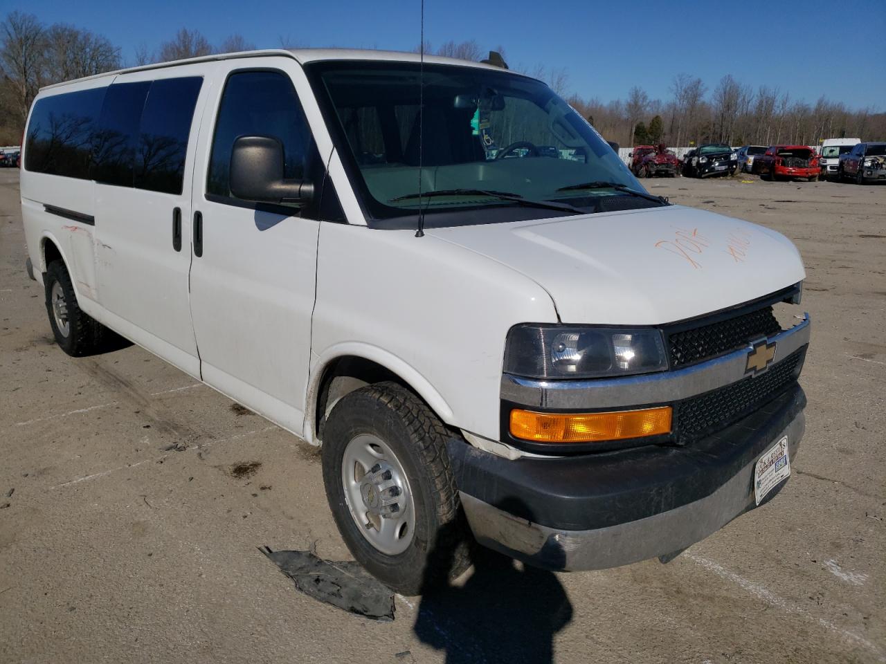 CHEVROLET EXPRESS G3 2016 with VIN 1GAZGPFGXG1250407 - Photo from auction