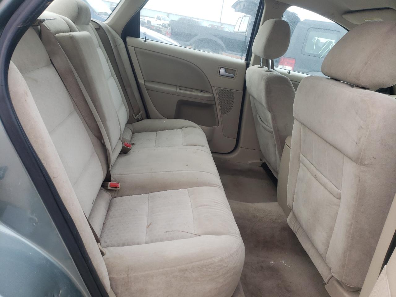 Photo 6 from auction – 2006 FORD FIVE HUNDR with VIN 1FAFP23106G121168