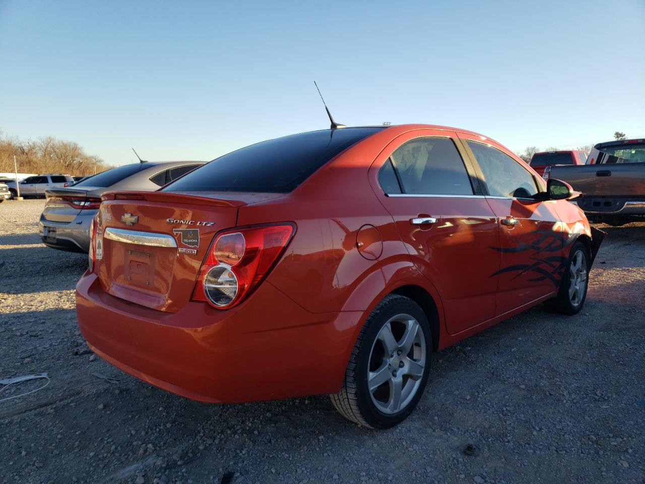 Photo 4 from auction – 2013 CHEVROLET SONIC LTZ with VIN 1G1JE5SB4D4127360