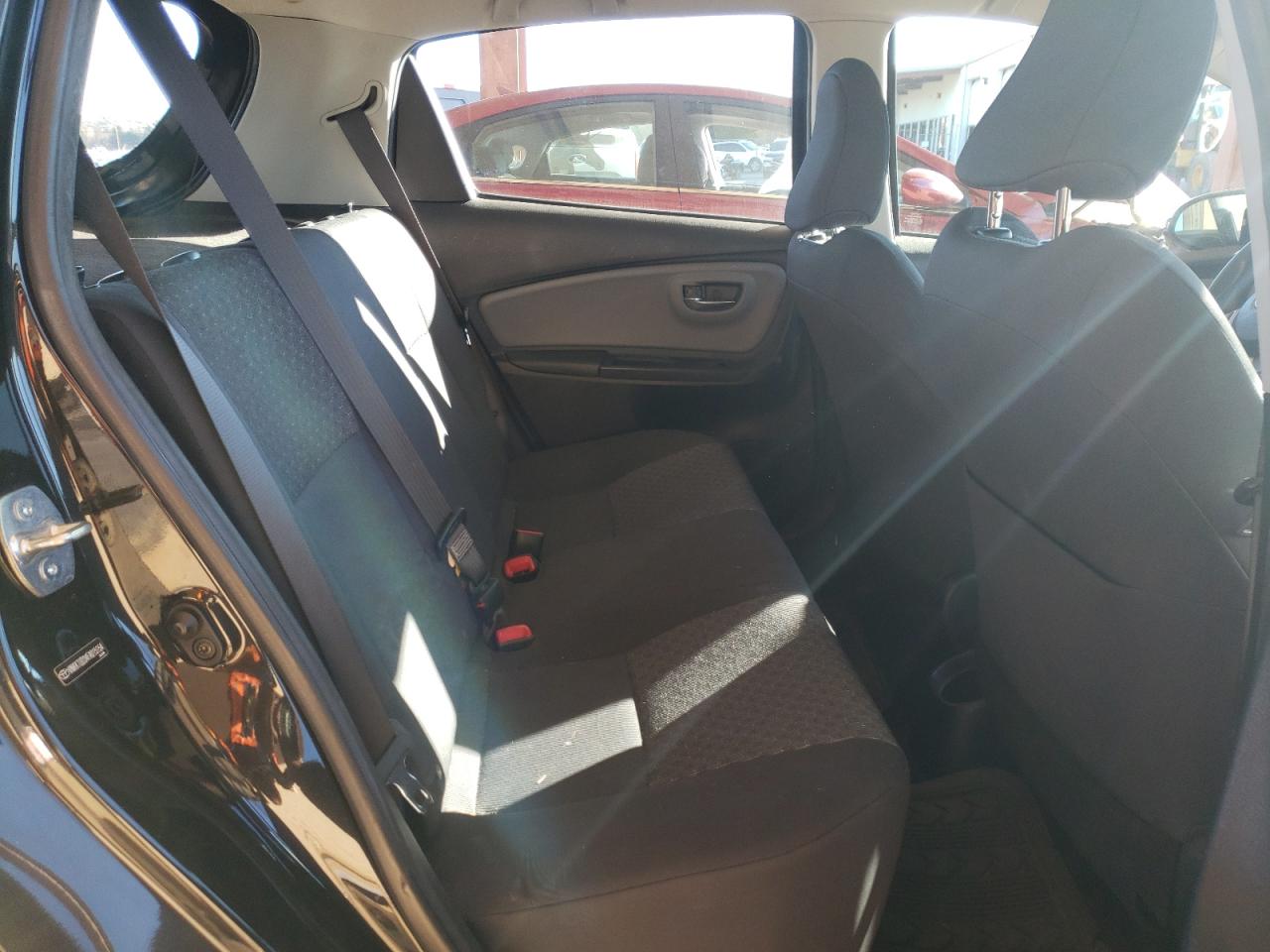 Photo 6 from auction – 2015 TOYOTA YARIS with VIN VNKKTUD34FA015154