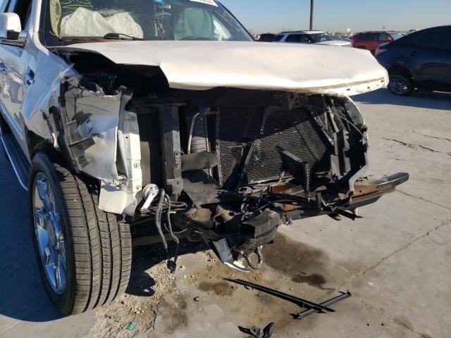 Photo 9 from auction – 2011 CADILLAC ESCALADE with VIN 1GYS3AEF9BR340730