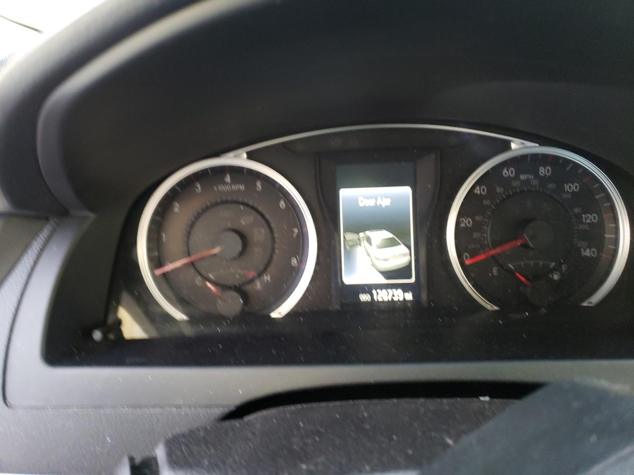 Photo 8 from auction – 2015 TOYOTA CAMRY with VIN 4T1BF1FK2FU084468