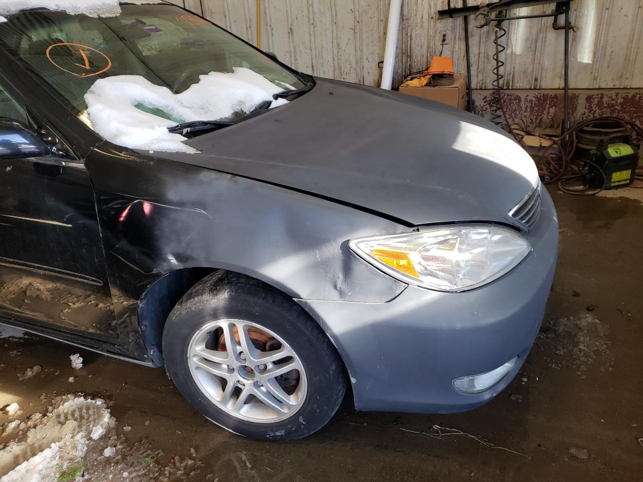 Photo 9 from auction – 2003 TOYOTA CAMRY with VIN JTDBE32K330186292