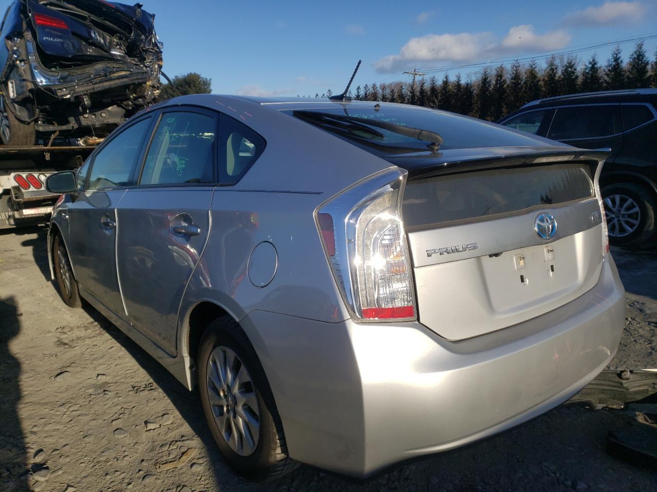 Photo 3 from auction – 2013 TOYOTA PRIUS PLUG with VIN JTDKN3DP4D3042596