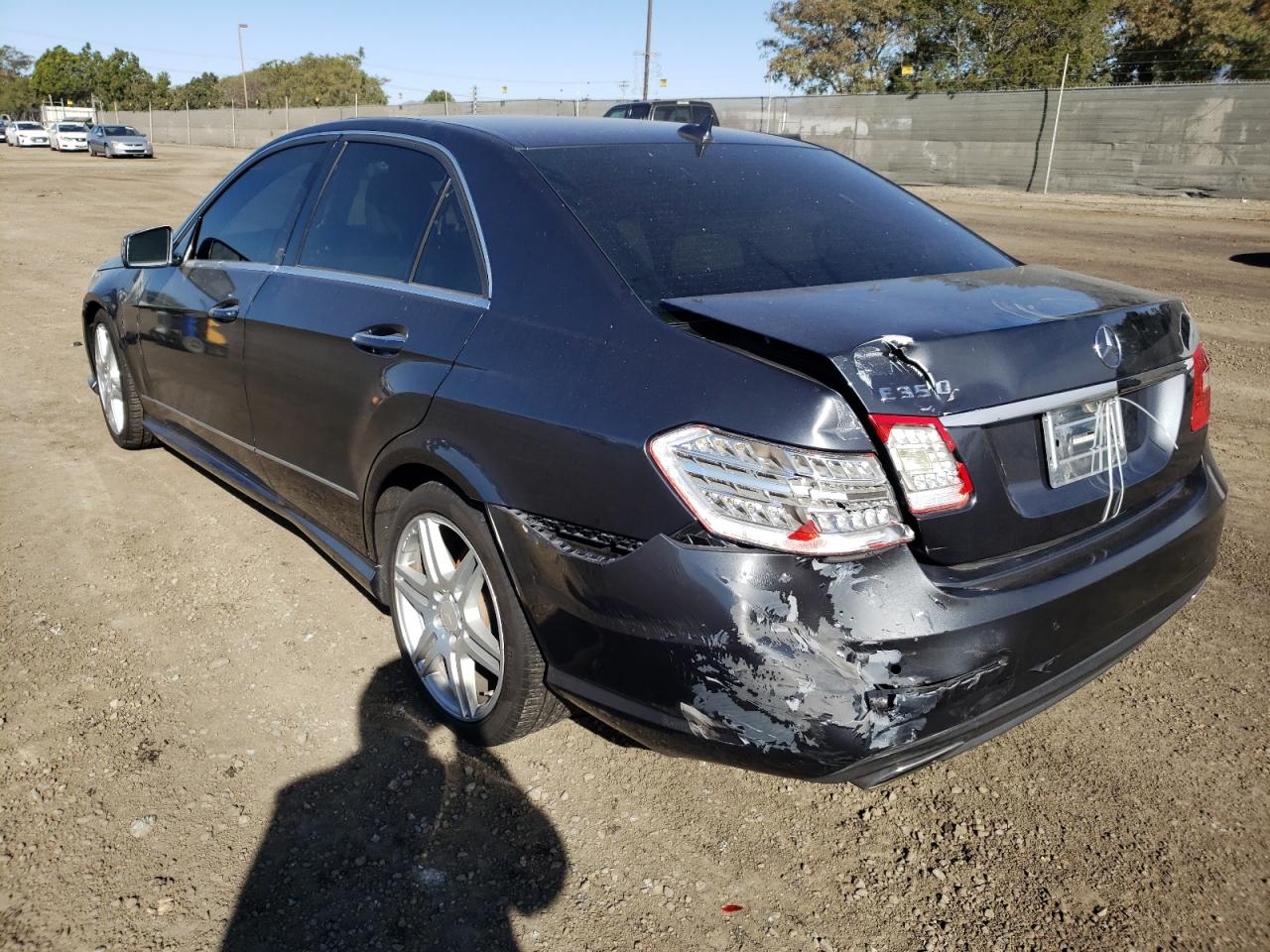 Photo 3 from auction – 2010 MERCEDES-BENZ E 350 with VIN WDDHF5GBXAA102462