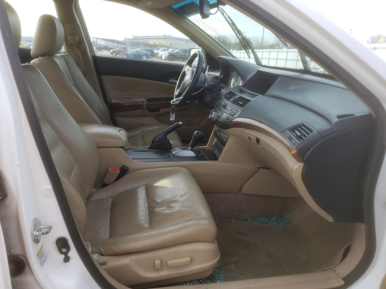 Photo 5 from auction – 2011 HONDA ACCORD EXL with VIN 1HGCP2F85BA000088