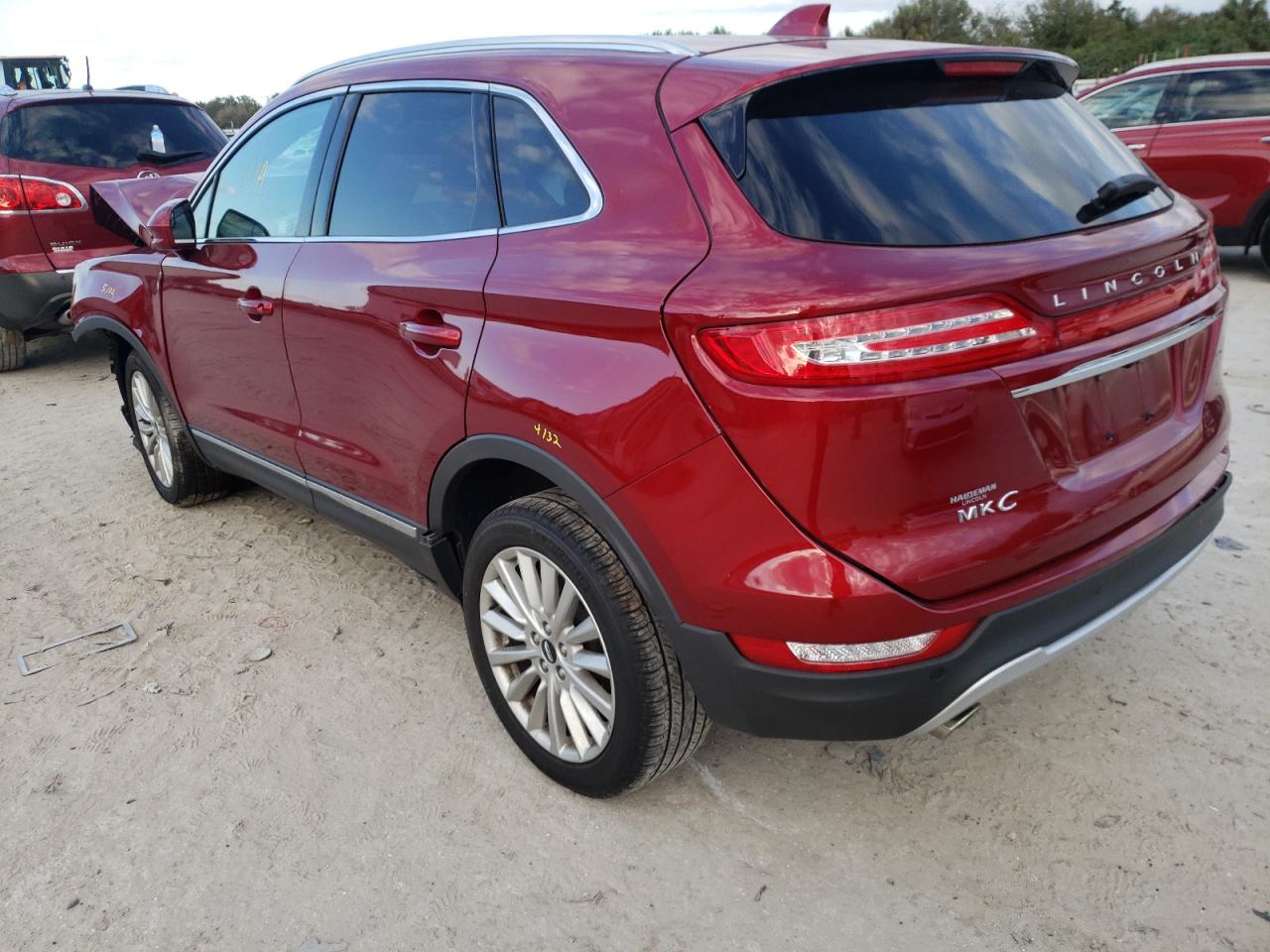 Photo 3 from auction – 2019 LINCOLN MKC with VIN 5LMCJ1C97KUL15148