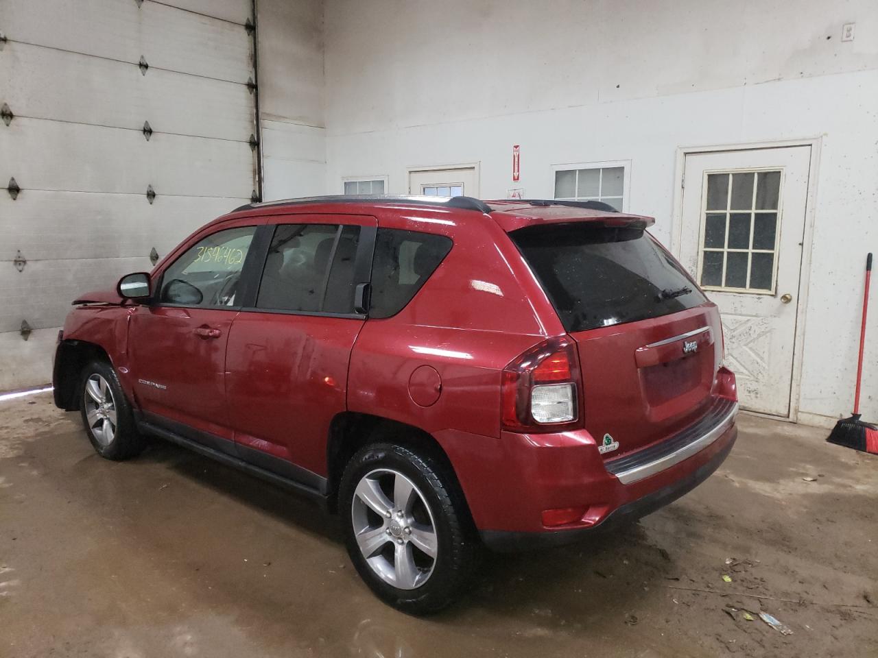Photo 3 from auction – 2016 JEEP COMPASS LA with VIN 1C4NJCEA5GD801239