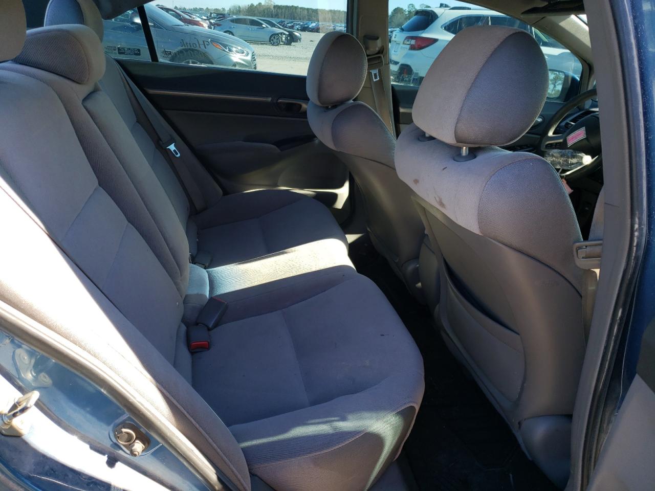 Photo 6 from auction – 2007 HONDA CIVIC with VIN 1HGFA16827L089011