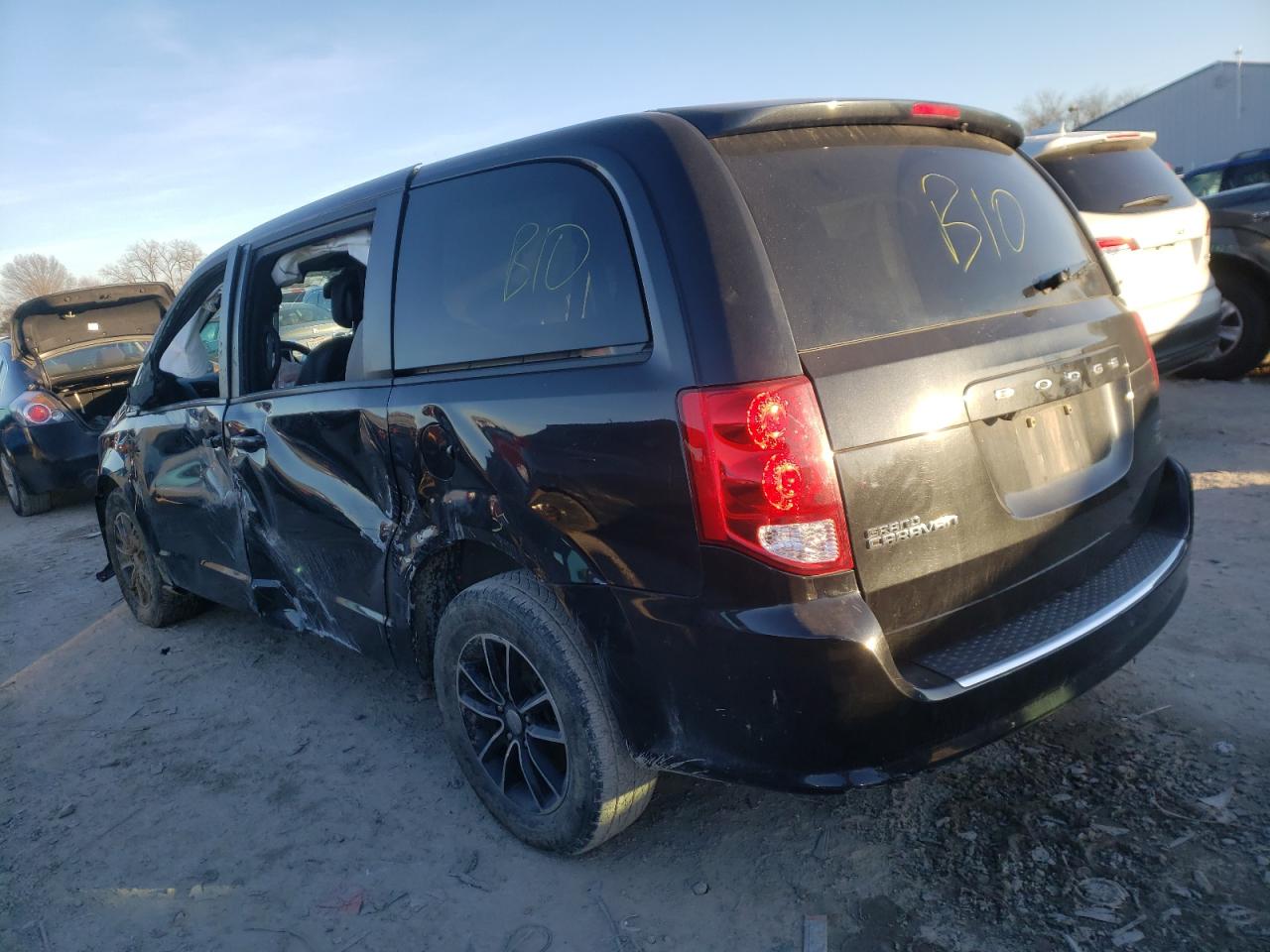 Photo 3 from auction – 2019 DODGE GRAND CARA with VIN 2C4RDGEG0KR579235