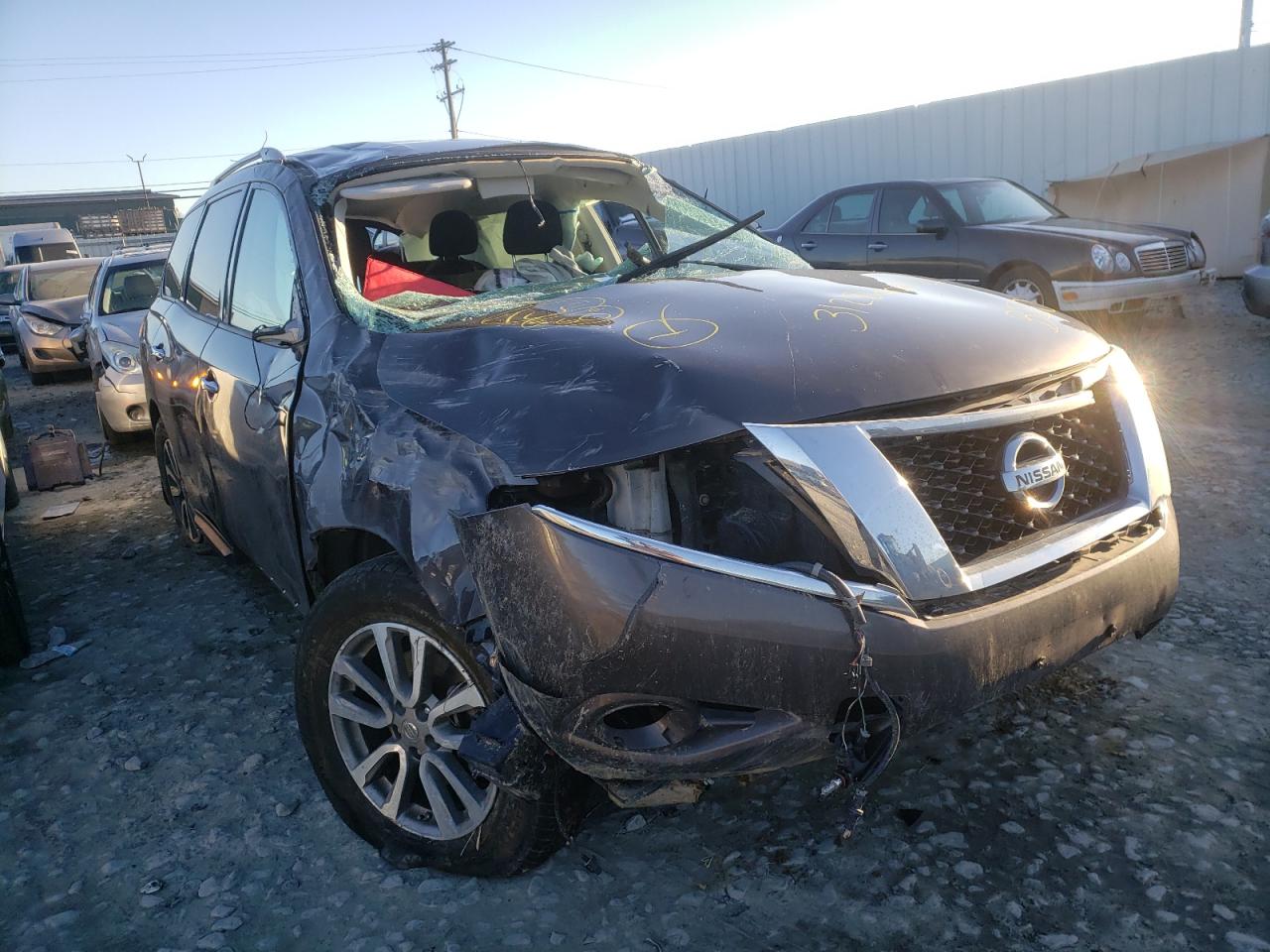 Photo 9 from auction – 2016 NISSAN PATHFINDER with VIN 5N1AR2MM9GC614360