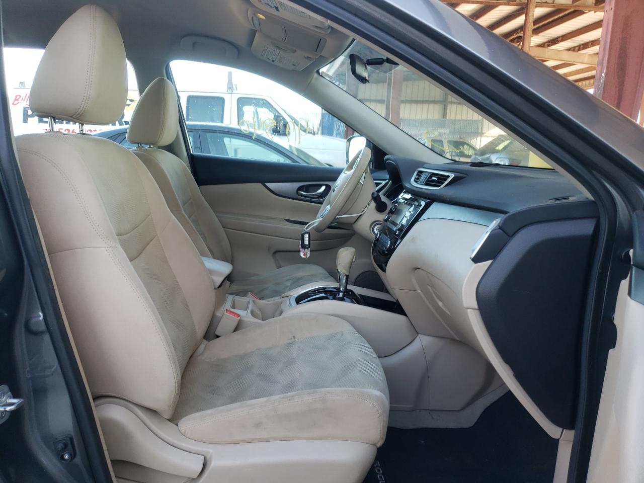 Photo 5 from auction – 2015 NISSAN ROGUE S with VIN 5N1AT2MT1FC926308