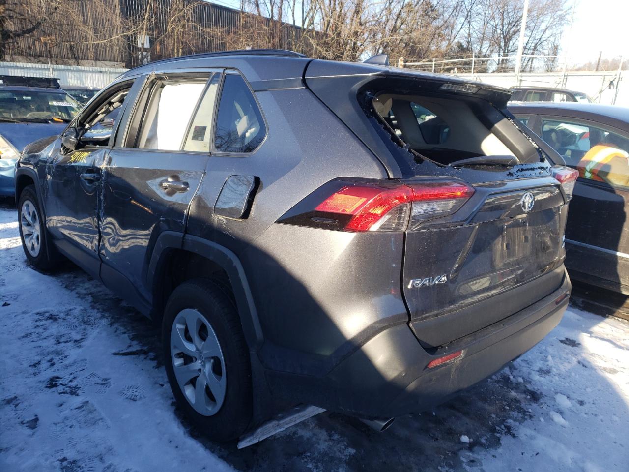 Photo 3 from auction – 2020 TOYOTA RAV4 LE with VIN 2T3F1RFVXLC114085