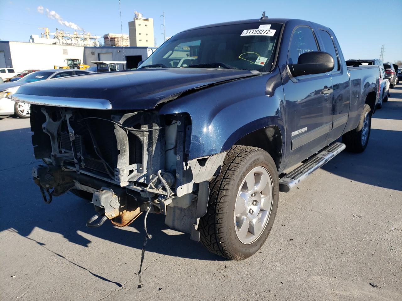 Photo 2 from auction – 2011 GMC SIERRA C15 with VIN 1GTR1VE0XBZ120557