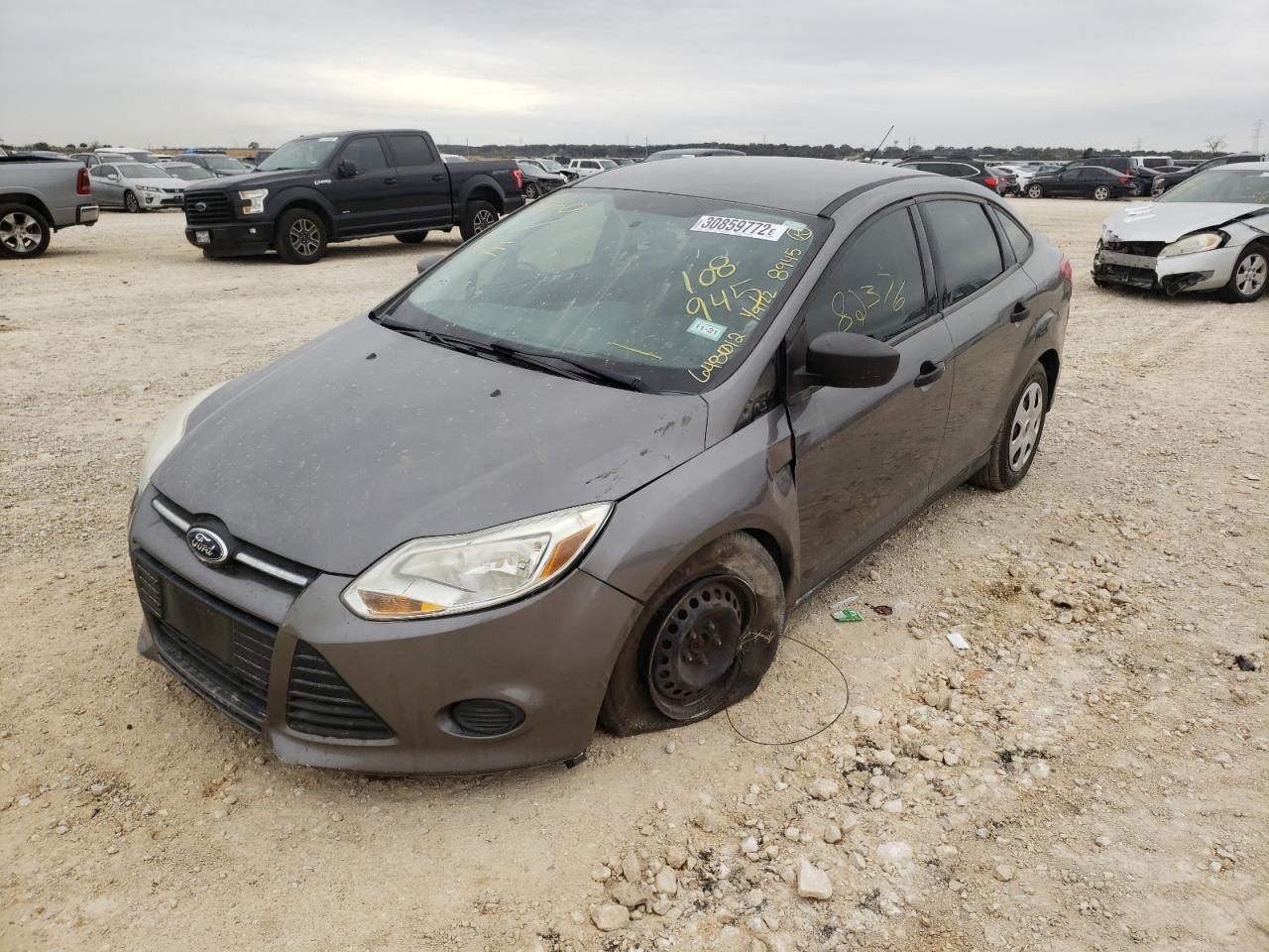 Photo 9 from auction – 2014 FORD FOCUS S with VIN 1FADP3E29EL108945