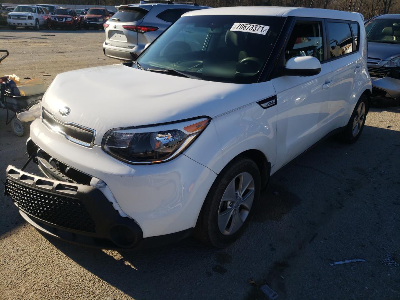 Photo 2 from auction – 2016 KIA SOUL with VIN KNDJN2A25G7371092