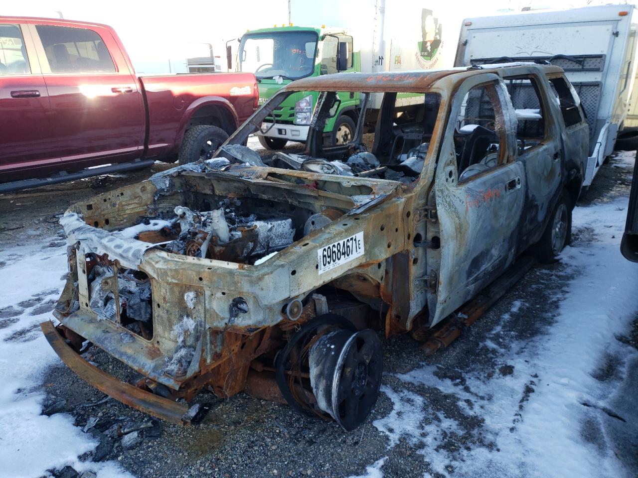 Photo 2 from auction – 2002 FORD EXPLORER X with VIN 1FMZU72E72UB28739