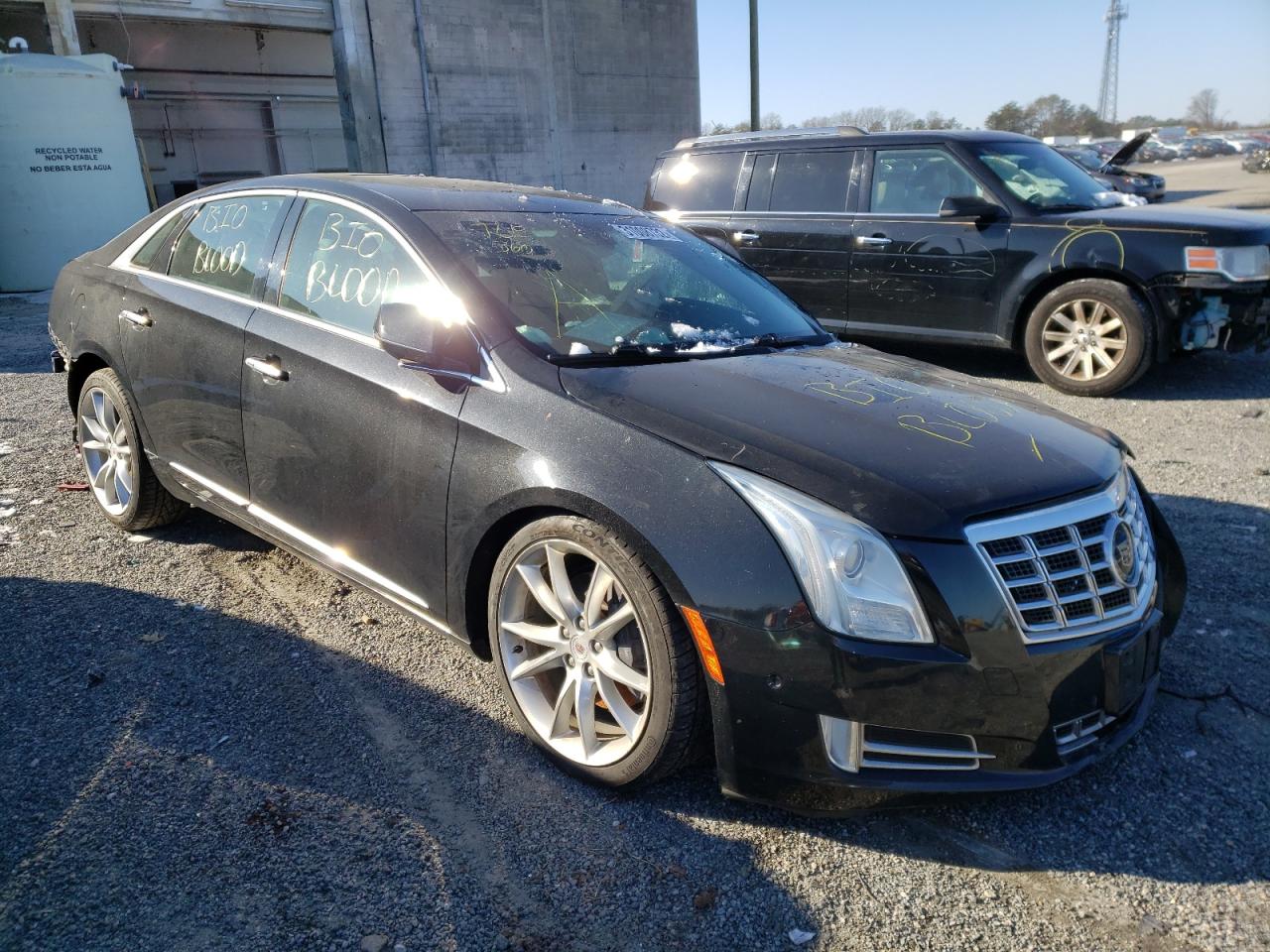 CADILLAC XTS PREMIU 2014 with VIN 2G61P5S35E9301304 - Photo from auction