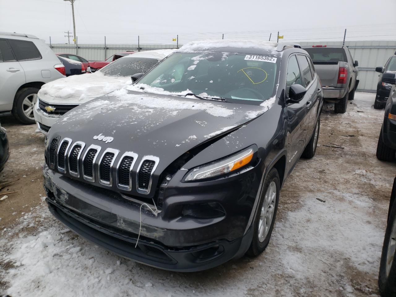 Photo 2 from auction – 2015 JEEP CHEROKEE L with VIN 1C4PJLCB5FW636803
