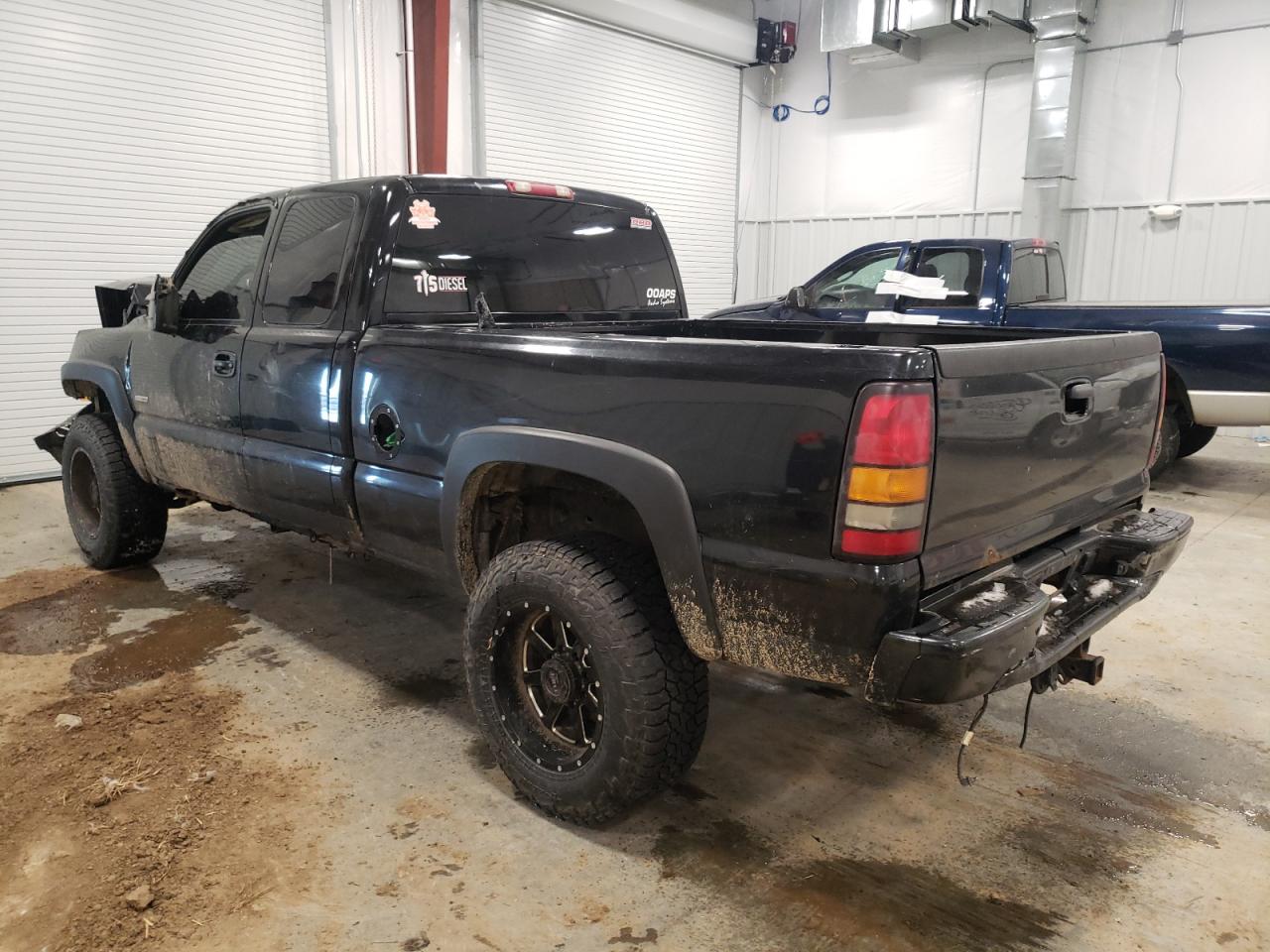 Photo 3 from auction – 2007 GMC SIERRA K25 with VIN 1GTHK29D77E156967