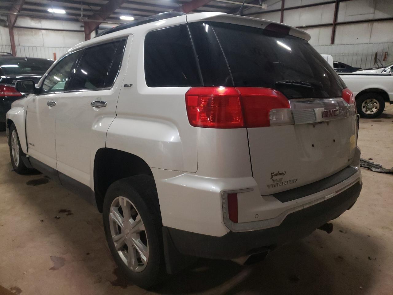 Photo 3 from auction – 2017 GMC TERRAIN SL with VIN 2GKFLUE39H6280214