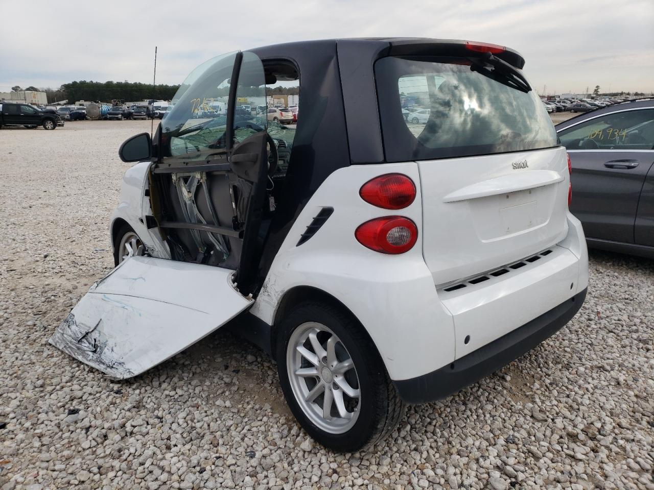 Photo 3 from auction – 2009 SMART FORTWO with VIN WMEEJ31X09K269926