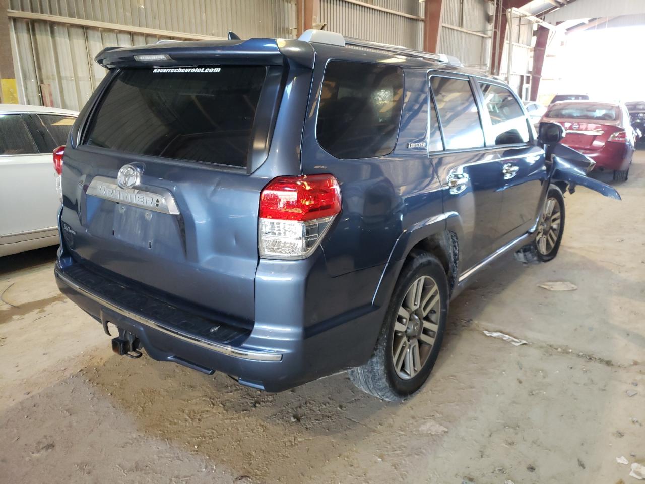 Photo 4 from auction – 2013 TOYOTA 4RUNNER SR with VIN JTEZU5JR4D5050071