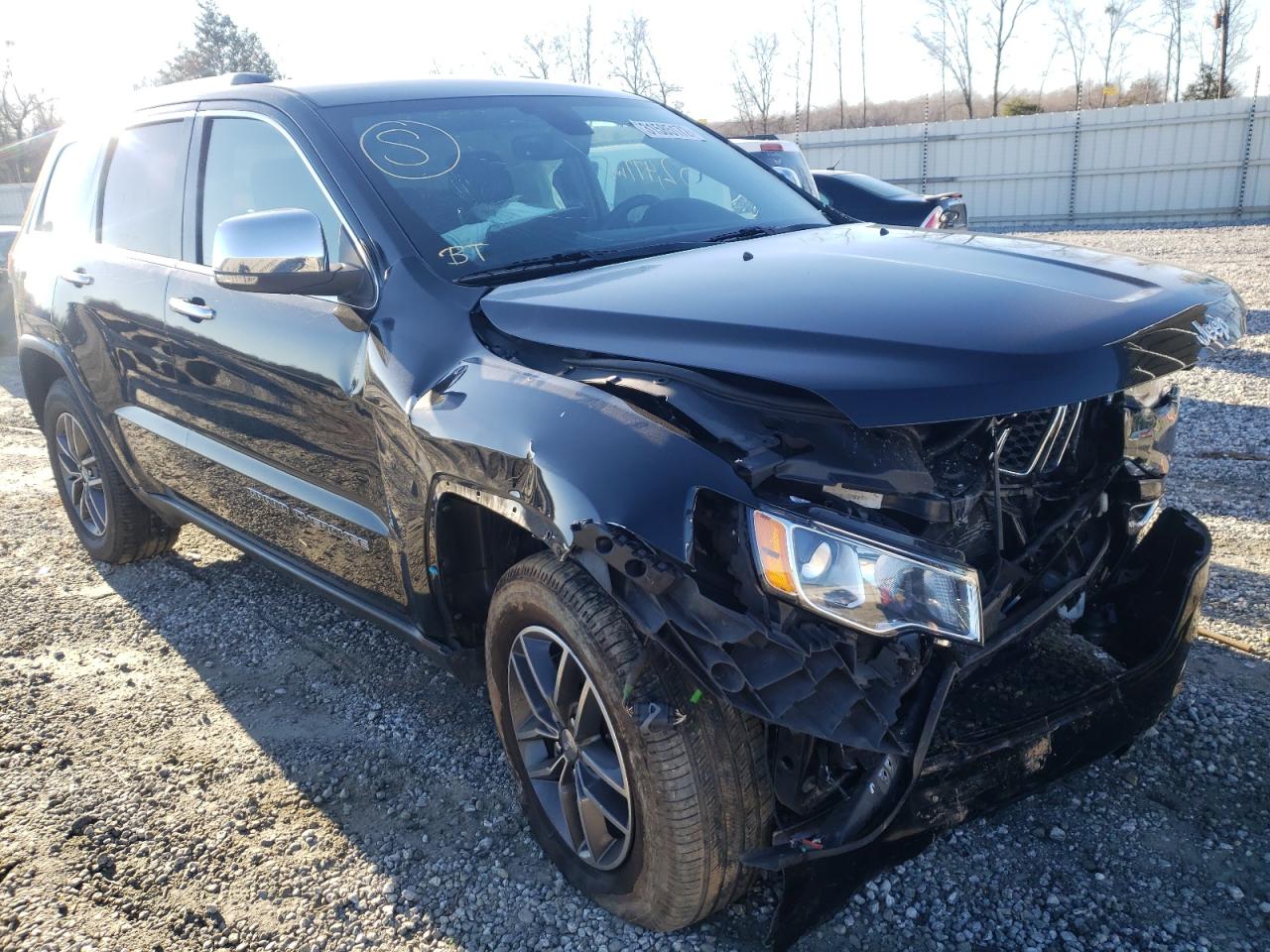 JEEP GRAND CHER 2017 with VIN 1C4RJFBG3HC862334 - Photo from auction