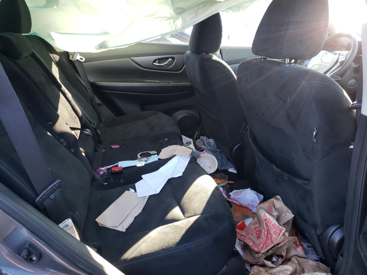 Photo 6 from auction – 2014 NISSAN ROGUE S with VIN 5N1AT2MV2EC805853