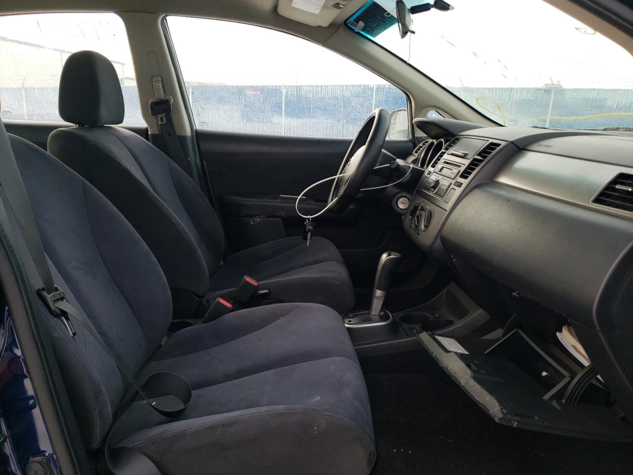 Photo 5 from auction – 2008 NISSAN VERSA S with VIN 3N1BC11E38L419459