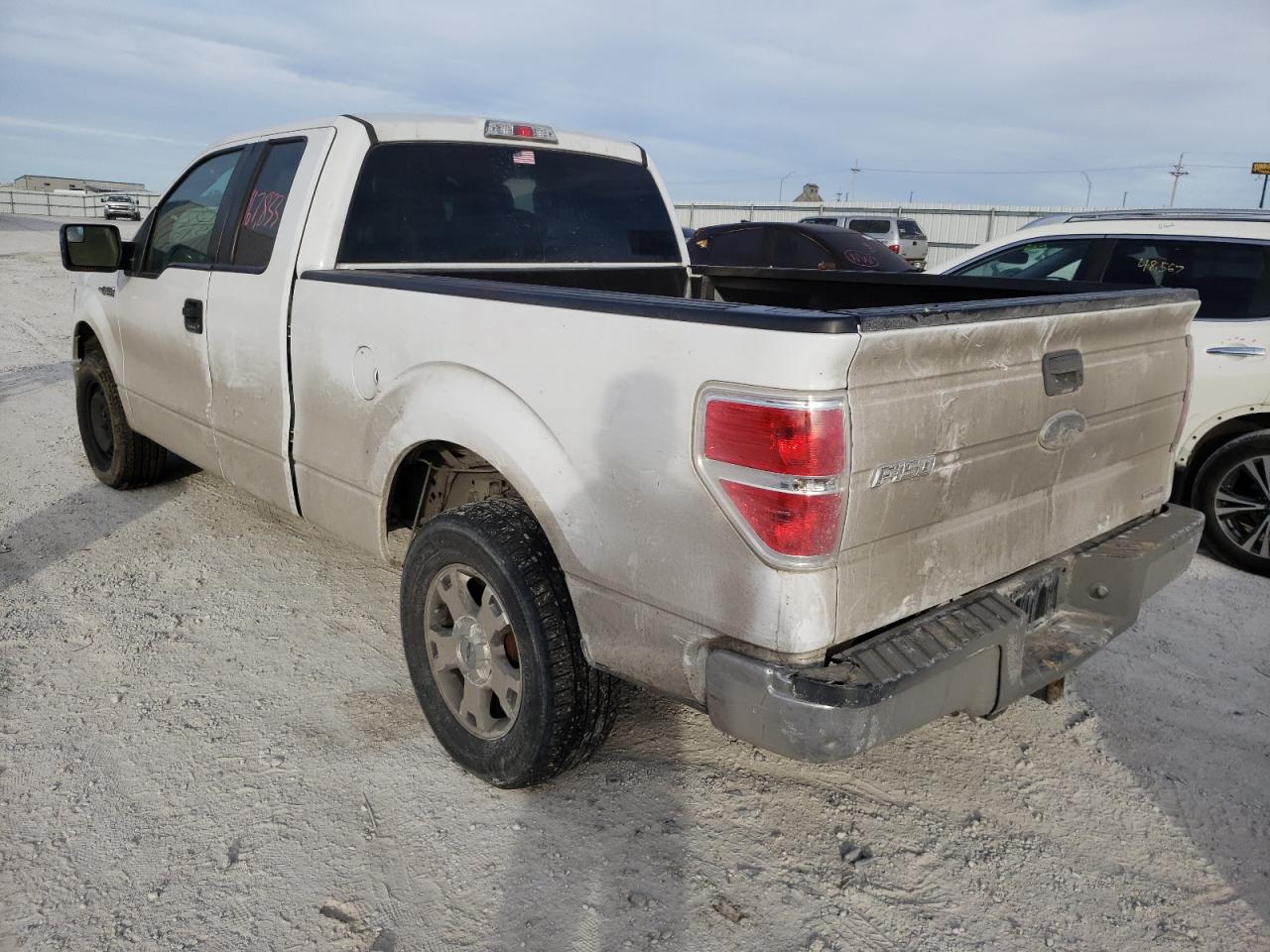 Photo 3 from auction – 2012 FORD F150 SUPER with VIN 1FTFX1CF1CFC59593
