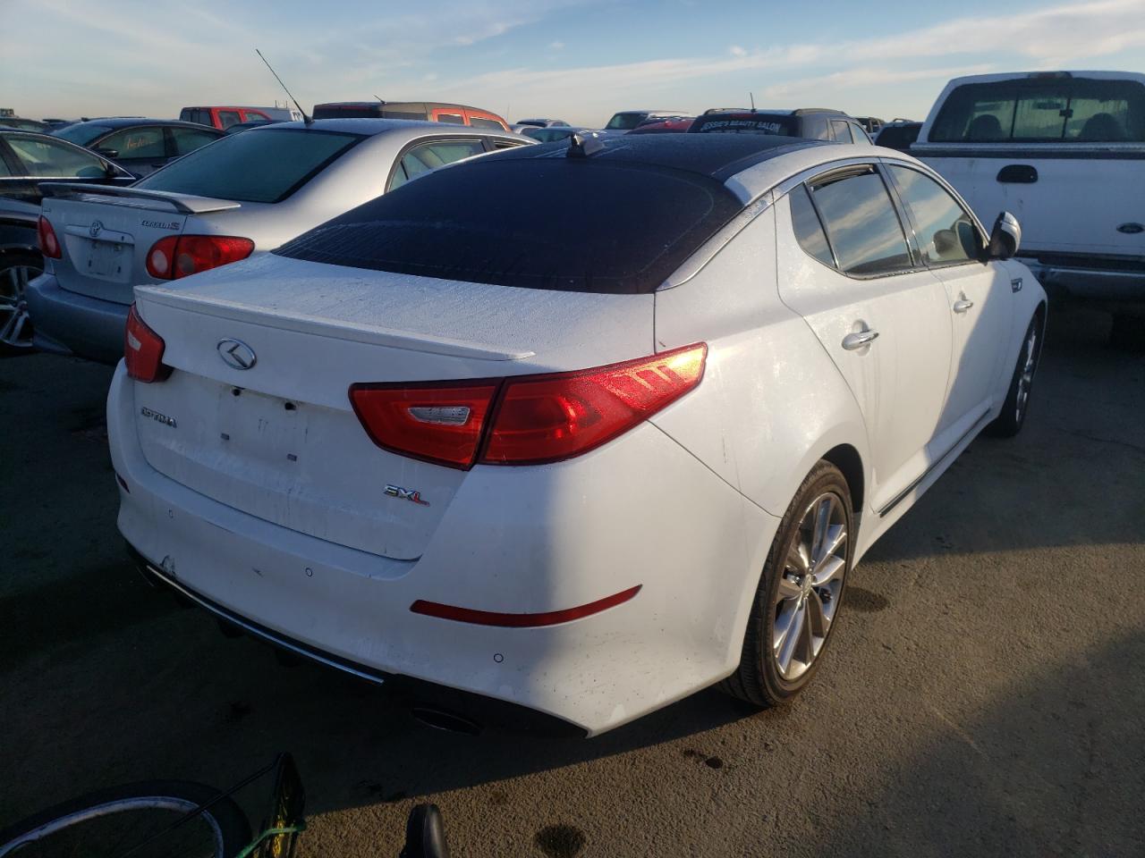 Photo 4 from auction – 2014 KIA OPTIMA SX with VIN 5XXGR4A61EG280435