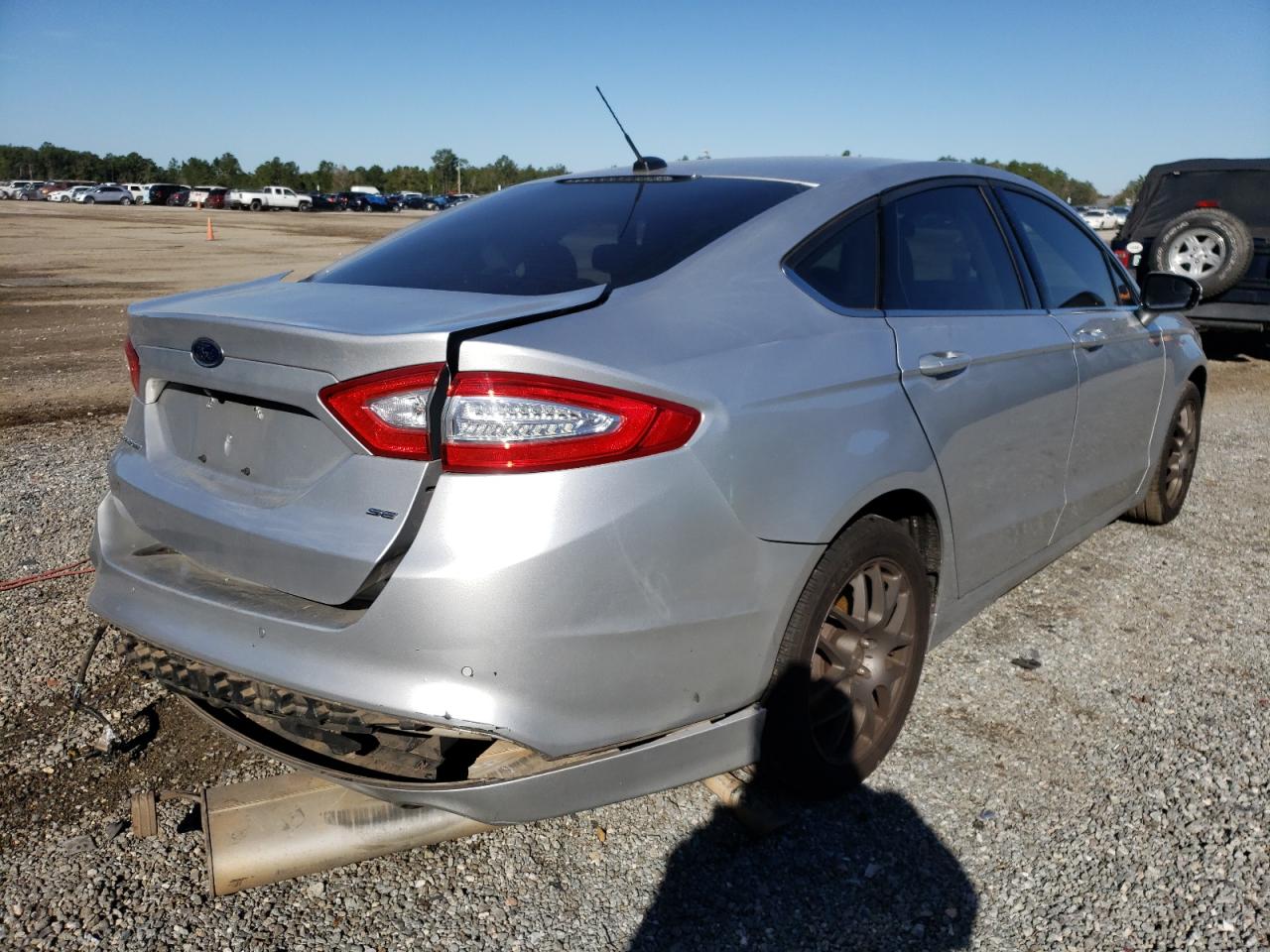 Photo 4 from auction – 2016 FORD FUSION SE with VIN 3FA6P0H73GR237427