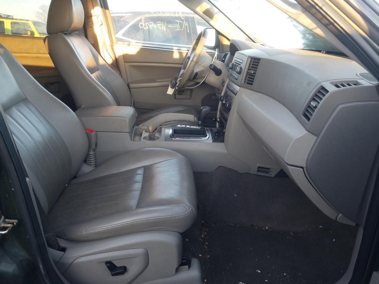Photo 5 from auction – 2007 JEEP GRAND CHER with VIN 1J8GR48K37C510748