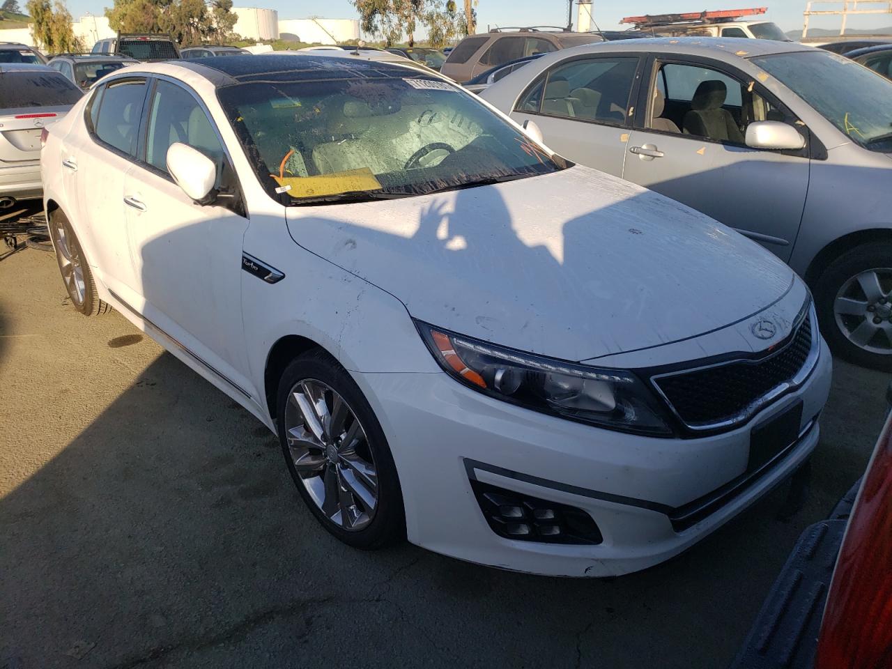 KIA OPTIMA SX 2014 with VIN 5XXGR4A61EG280435 - Photo from auction