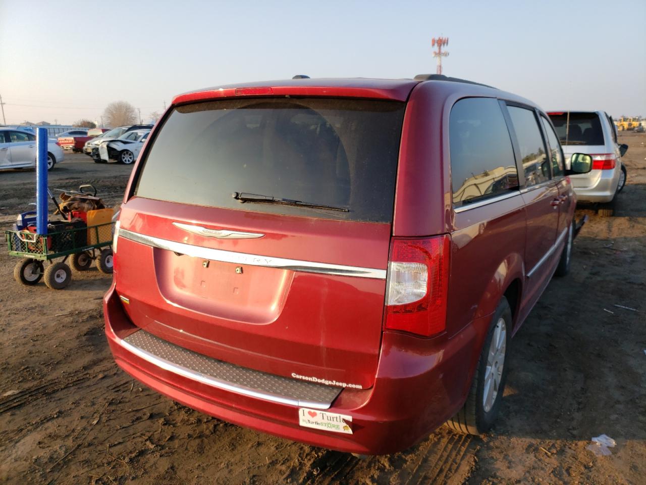 Photo 4 from auction – 2014 CHRYSLER TOWN & COU with VIN 2C4RC1BG5ER160628