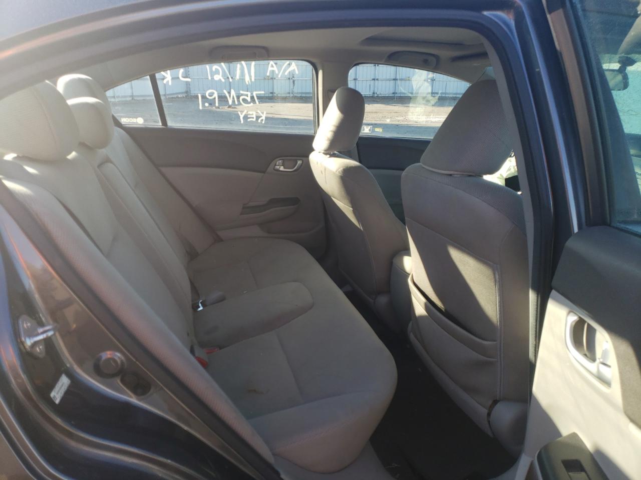 Photo 6 from auction – 2012 HONDA CIVIC EX with VIN 19XFB2F80CE069313